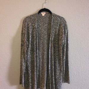 Grey cardigan